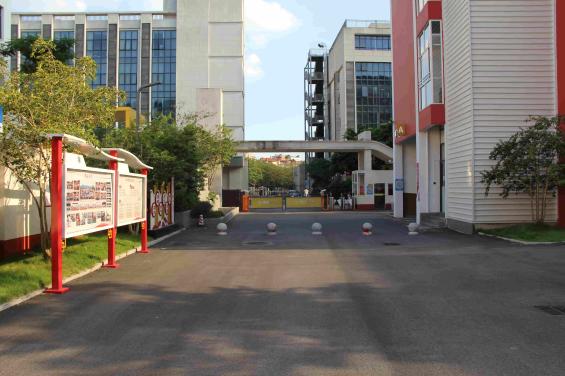 2025120308482246 黄师中高考学校 10
