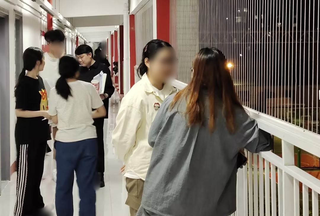 2026060507475099 黄师中高考学校 31