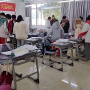 2024121708532418 黄师中高考学校 微信图片 20231225110140