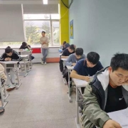 2024121803082020 黄师中高考学校 3